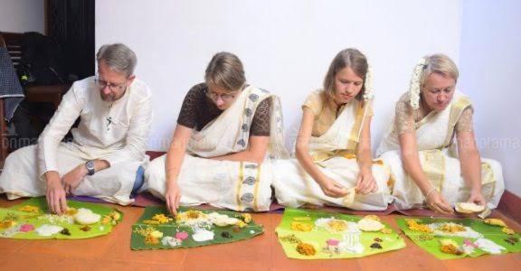Mohans Ayurvedic Beach Resort Варкала Екстериор снимка